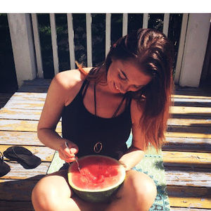 Meet your Posher, Lorissa